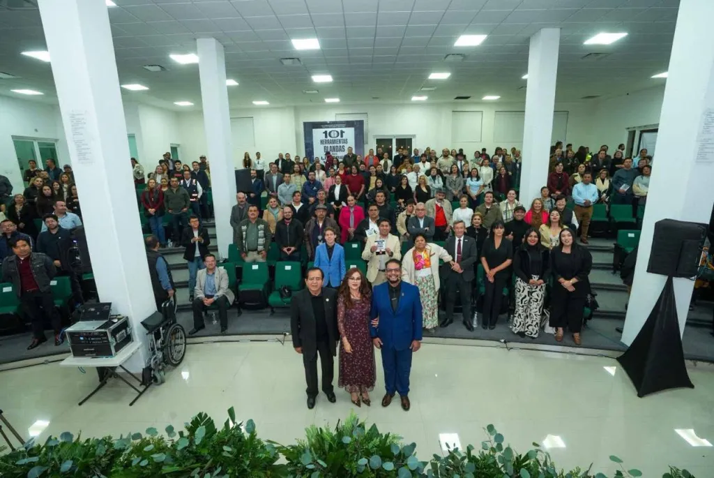 Público asistente a la presentación de 101 Herramientas Blandas para Líderes